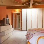 Apartment Arcobaleno *